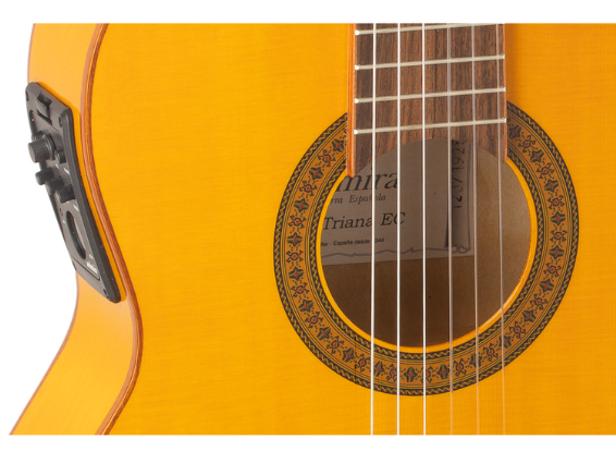 GUITARRA CLÁSICA ADMIRA TRIANA SERIE FLAMENCO ELECTRIFICADA CON FISHMAN