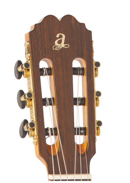 GUITARRA CLÁSICA ADMIRA TRIANA SERIE FLAMENCO ELECTRIFICADA CON FISHMAN
