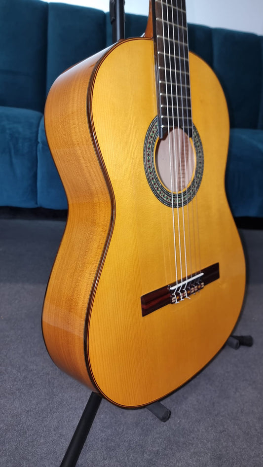 Guitarra flamenca maciza luthier martin