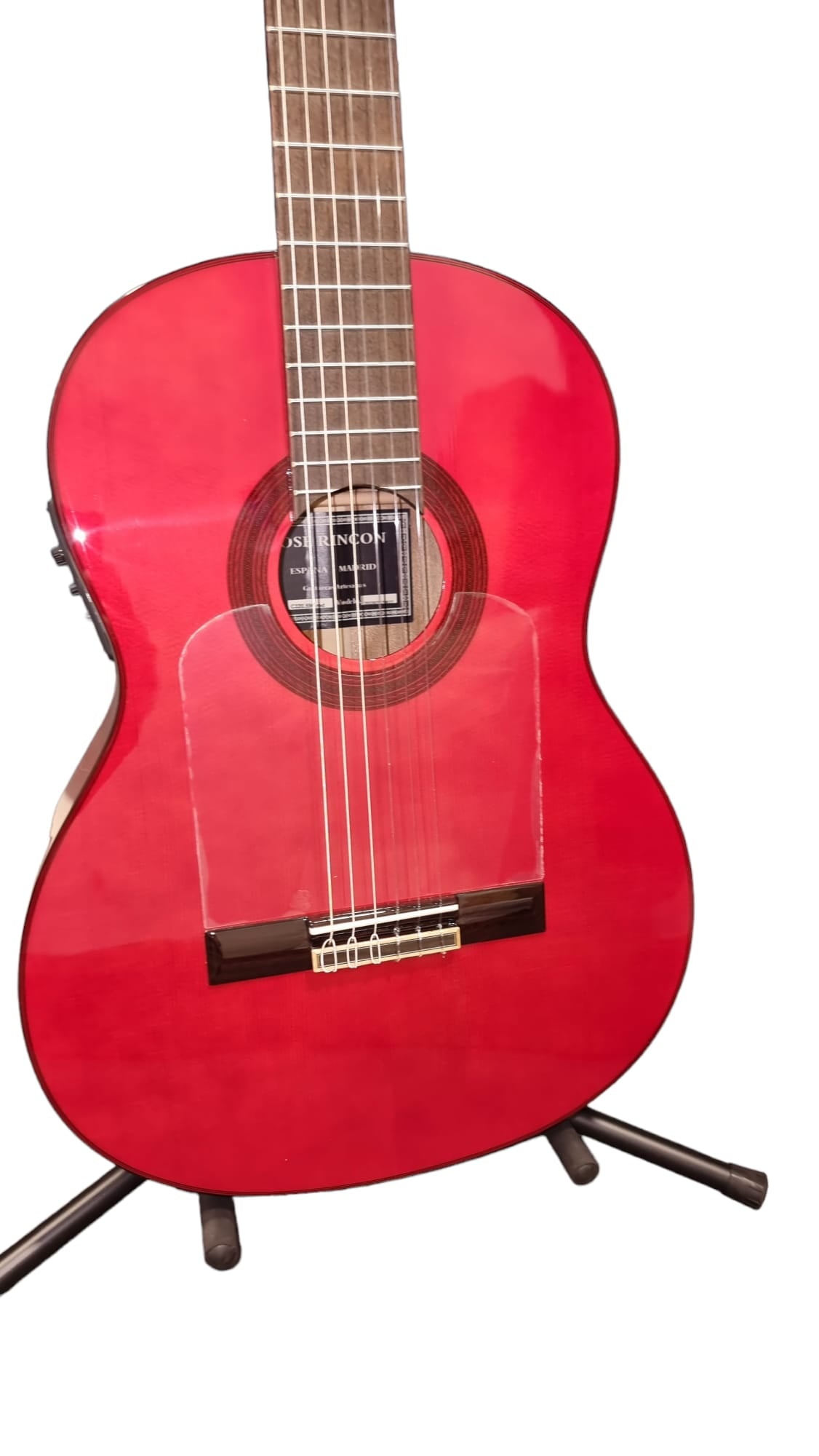 Jose Rincon Amplificada con Fishman