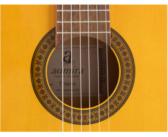 GUITARRA CLÁSICA ADMIRA TRIANA SERIE FLAMENCO CUTAWAY
