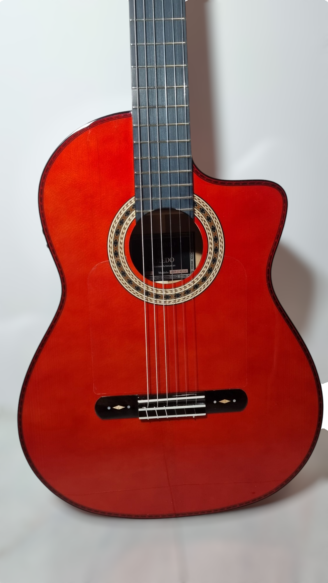 Guitarra Flamenca Antonio de Toledo AATF-17BRE CUT Amplificada