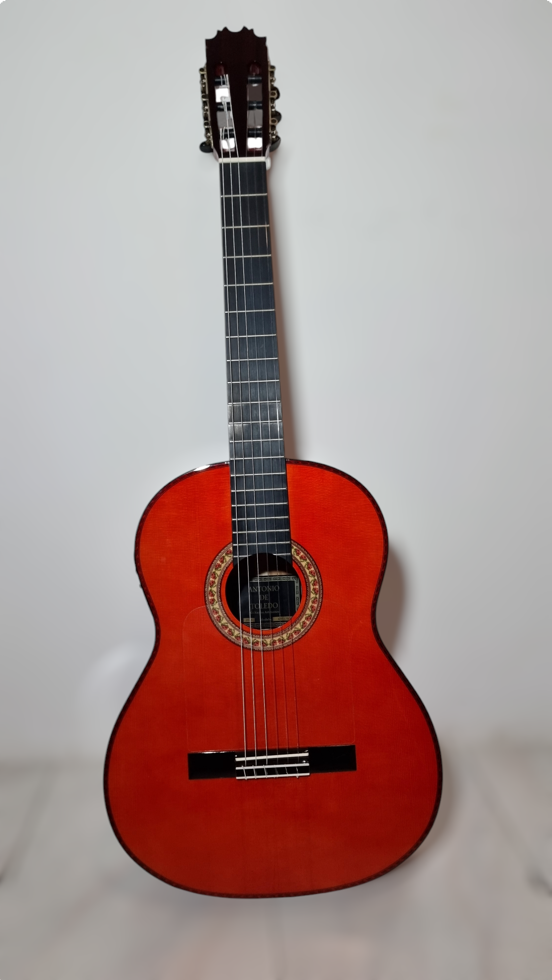 Guitarra Flamenca Antonio de Toledo Nuevo Modelo ATF-17BR Amplificada