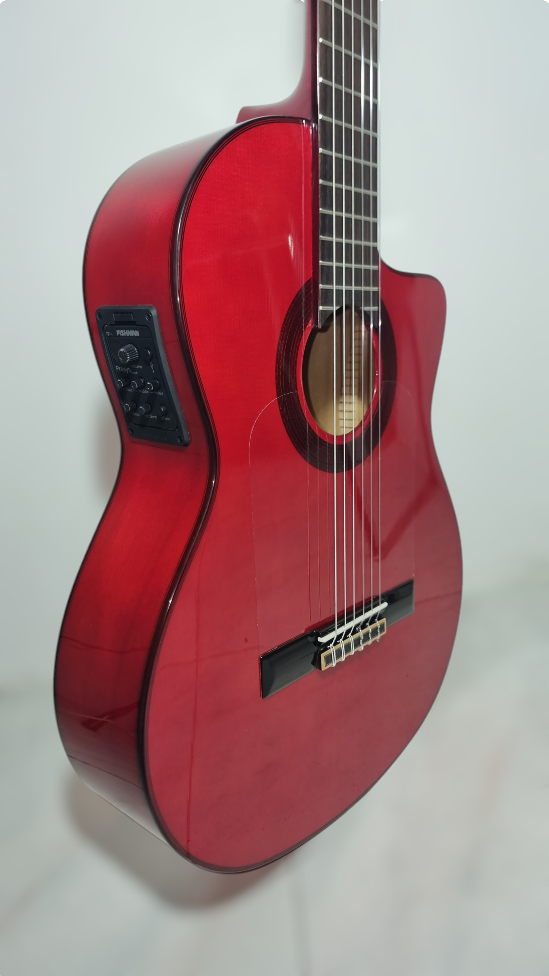 Guitarra Flamenca Modelo SM-21 Cutaway Amplificada