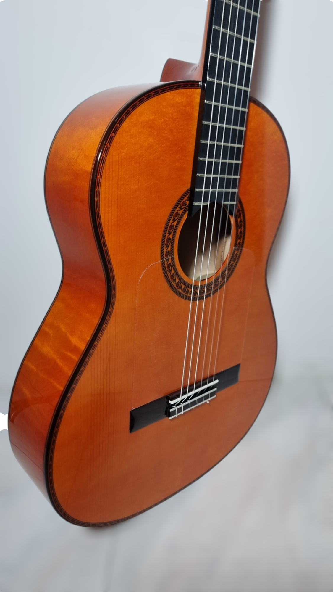 Guitarra Flamenca Antonio De Toledo ATF-17M de Arce Rizado