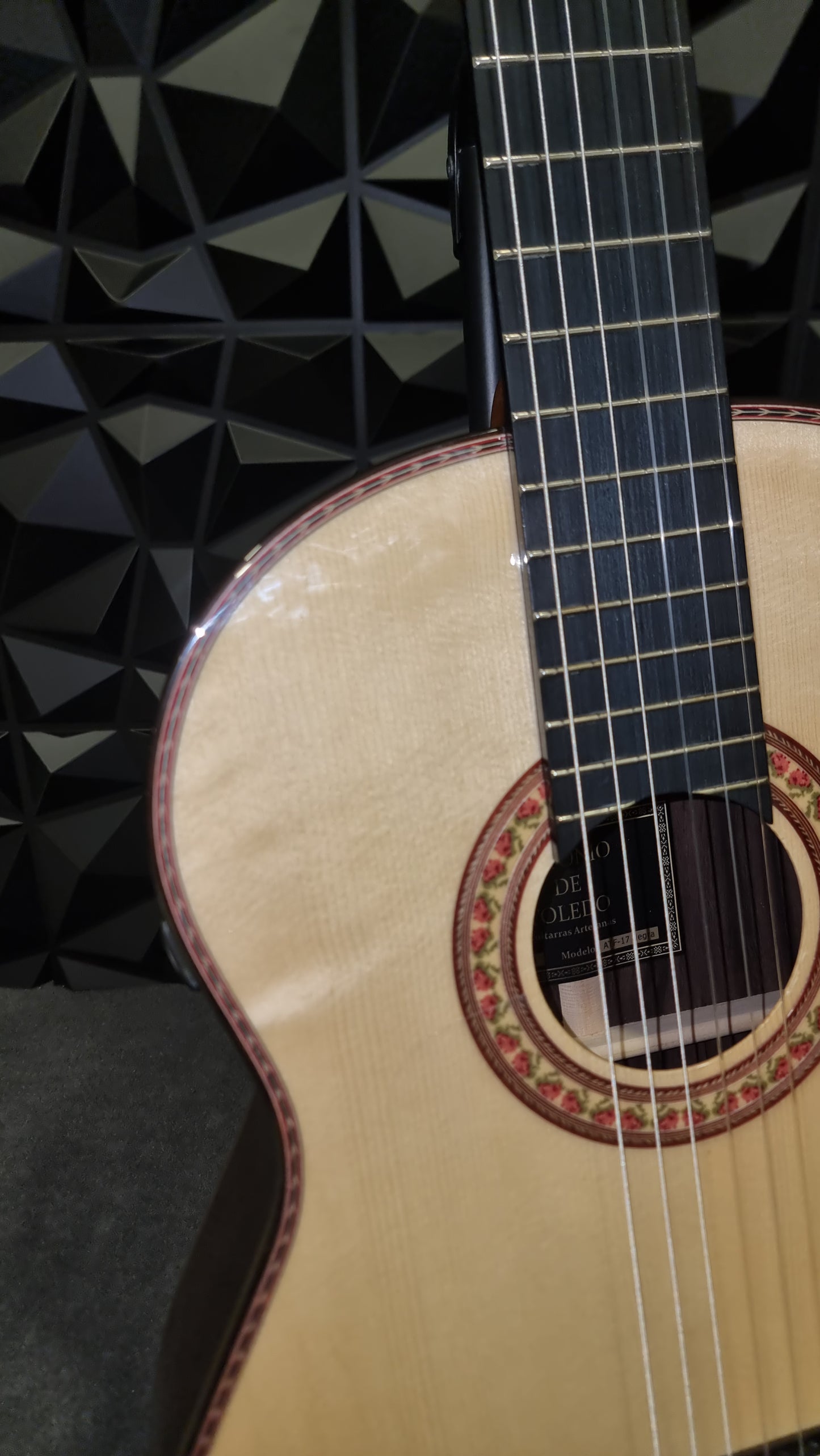 Guitarra Flamenca Antonio De Toledo F17 palo santo ATF-17N con previo 0s1